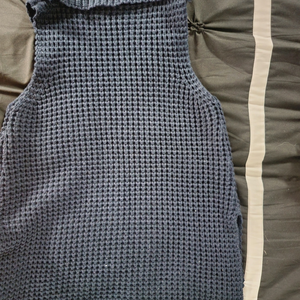 Kosmios Navy Sleeveless Sweater longer in the back w/turtle neck
